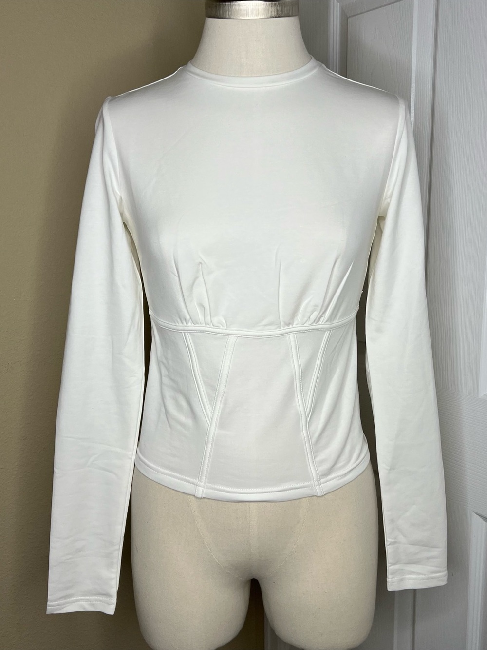 Walter Baker White Long Sleeve Crewneck Top
